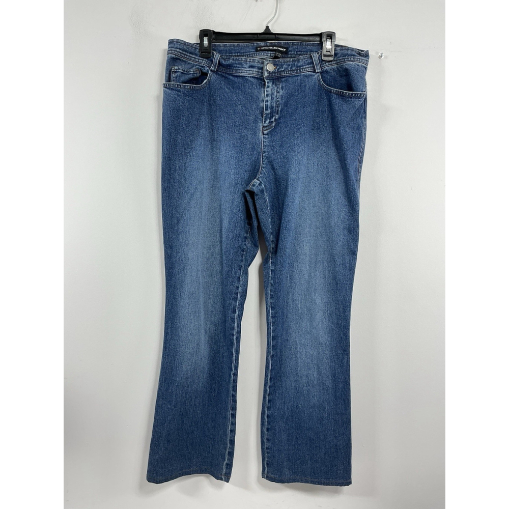 Womans Ellen Tracy Blue Jeans 16